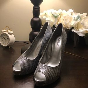 Brand New Guess High Heels 👠